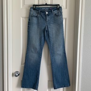 Petite Jeans Inc Curvy Fit Bootleg Size 2 Short